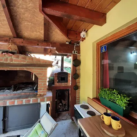 Дом отдыха Vikendica Berbat Овчар Баня